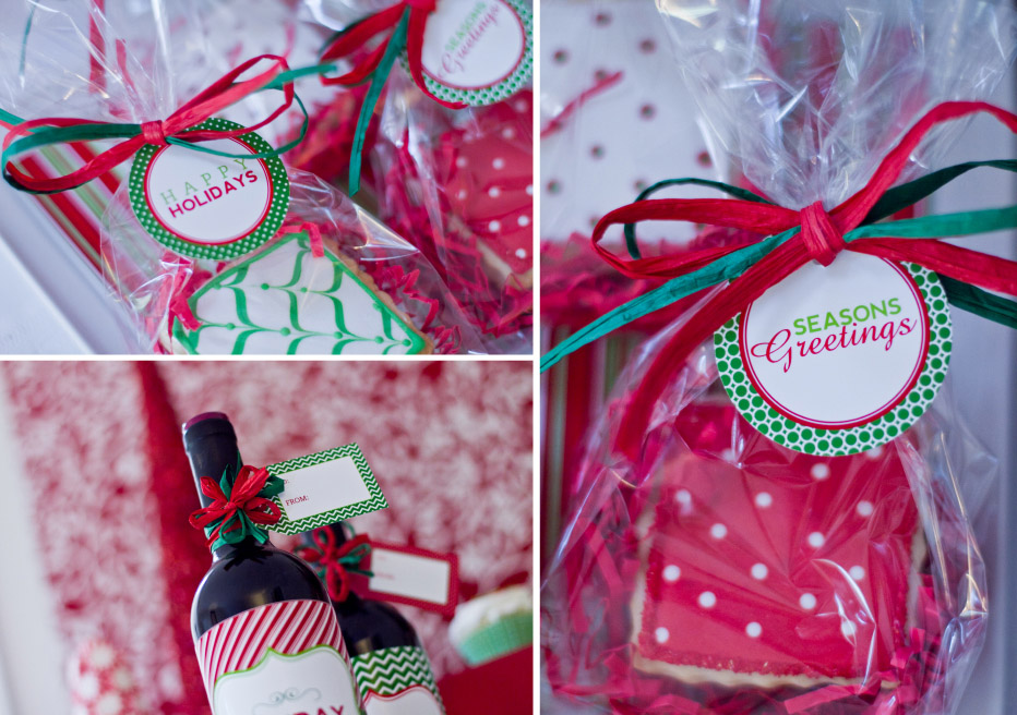 http://shop.andersruff.com/image/cache/data/Christmas/Classic%20Holiday%20Collection/classic%20christmas%20red%20and%20green%20collection%20printables%20cookies-800x800.jpg