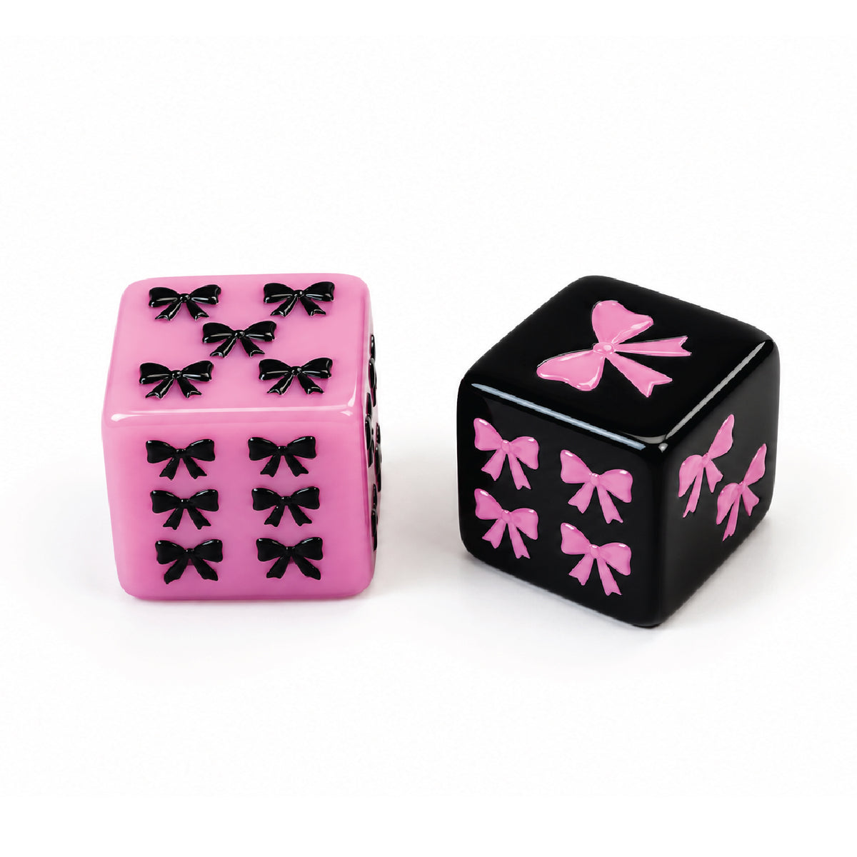 Eau de Mahj Dice with Pouch Set
